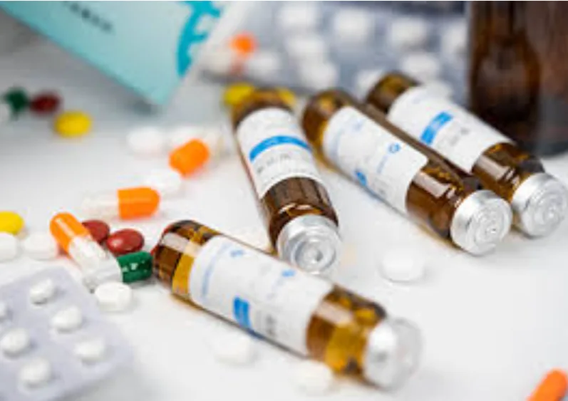 Líder de entrega expressa entra no mercado, E programas piloto para pagamentos de medicamentos prescritos por meio de plataformas de entrega de alimentos aceleram mudanças no mercado farmacêutico de O2O