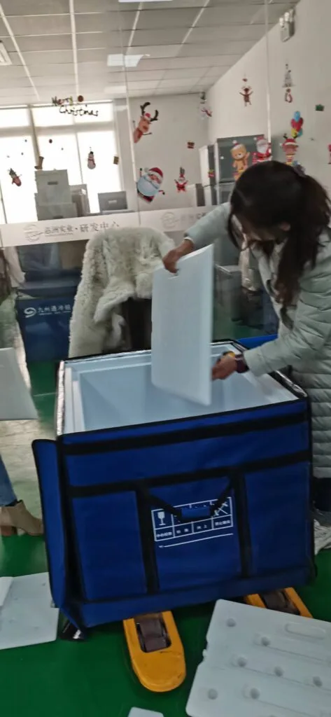 100L VPU Medical Cooler Box for Qualified Cold Chain Packouts product image