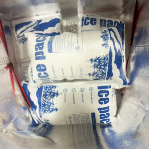 Wie man Trockeneis für Flugreisen einpackt