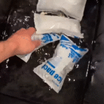 Dry Ice Blocks vs. Lembar paket es kering: Which is Best for Cold Chain Logistics in 2025?